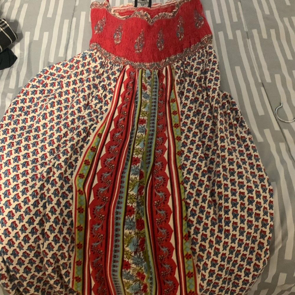 Strapless maxi
